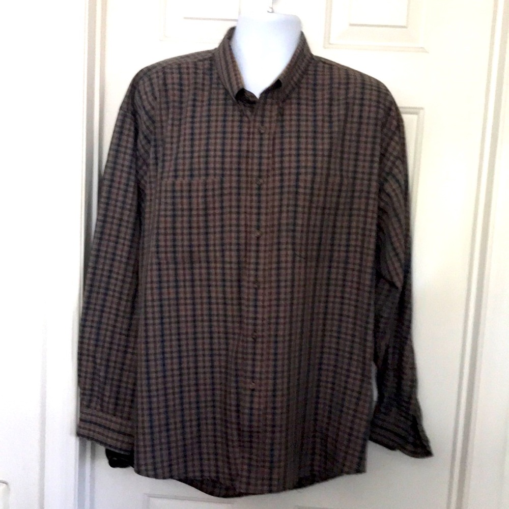 Men’s Van Heusen checked long sleeve shirt
